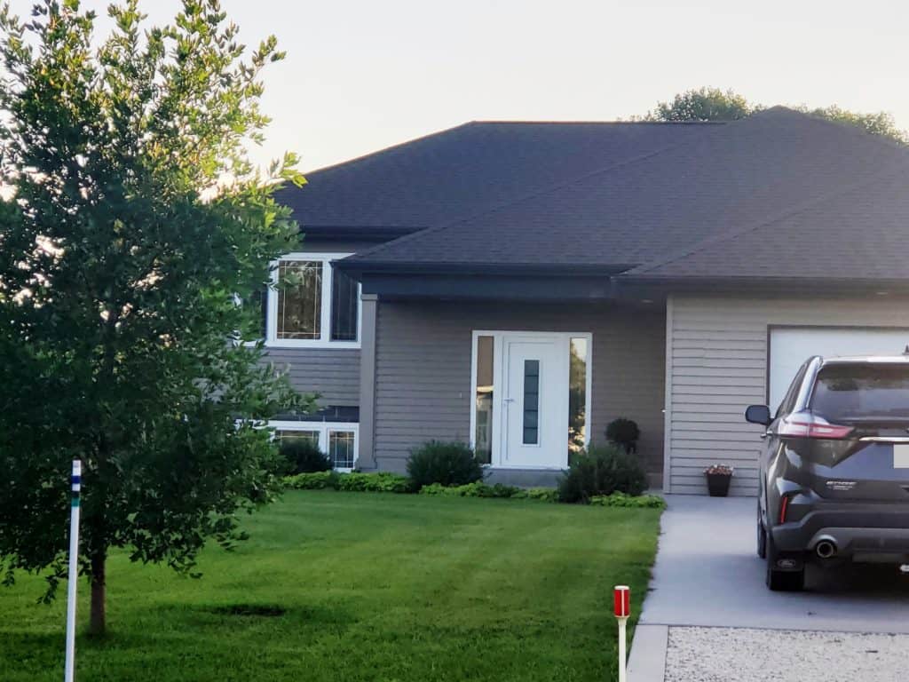 European Windows, Premium Grade A Quality, Energy & Cost Efficient, 200 Glazing and 60 Color Options for the US and Canada European Windows, Premium Grade A Quality, Energy & Cost Efficient, 200 Glazing and 60 Color Options for the US and Canada